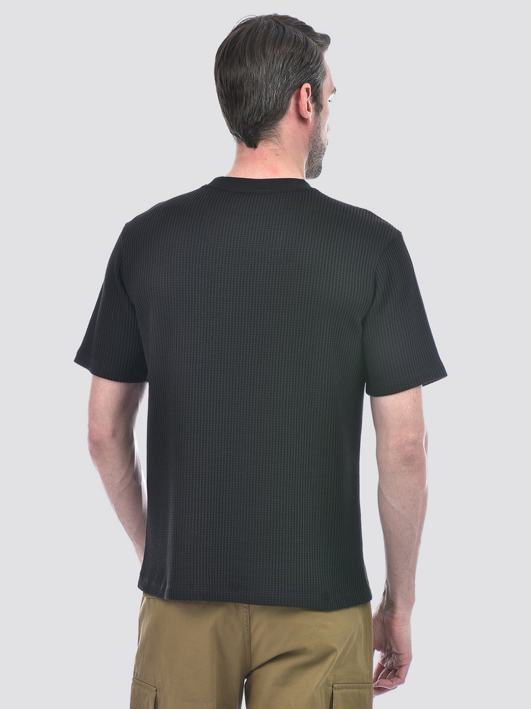 Numero Uno Men Black Textured Pocket T-Shirt